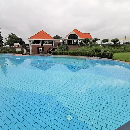 Marina Strandbad Ijssel Oase Mit Zaun Haus Nr 77 Olburgen