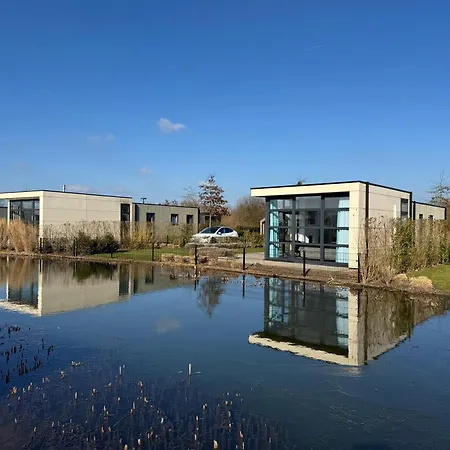 Marina Strandbad Ijssel Oase Mit Zaun Haus Nr 77 *