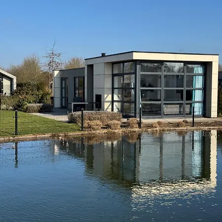 Marina Strandbad Ijssel Oase Mit Zaun Haus Nr 77 *