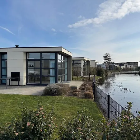 Holiday home Marina Strandbad Ijssel Oase Mit Zaun Haus Nr 77 Olburgen