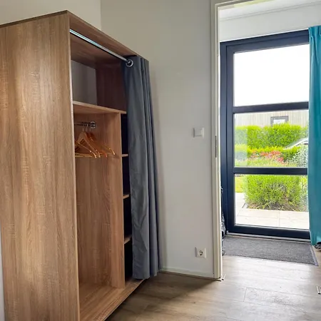 Ferienhaus Marina Strandbad Ijssel Oase Mit Zaun Haus Nr 77