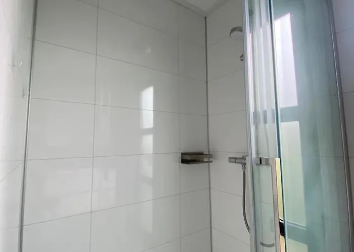 Marina Strandbad Ijssel Oase Mit Zaun Haus Nr 77 Olburgen