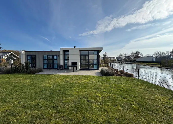 Marina Strandbad Ijssel Oase Mit Zaun Haus Nr 77 Сasa de vacaciones Olburgen