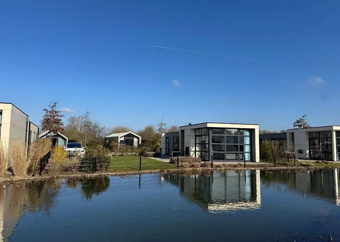 Marina Strandbad Ijssel Oase Mit Zaun Haus Nr 77 * Olburgen