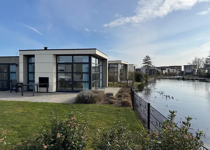Сasa de vacaciones Marina Strandbad Ijssel Oase Mit Zaun Haus Nr 77 Olburgen
